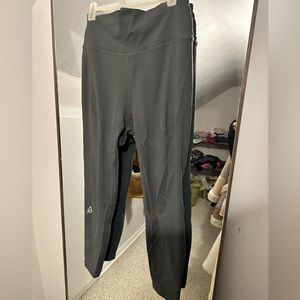 Ptula Gray Leggings